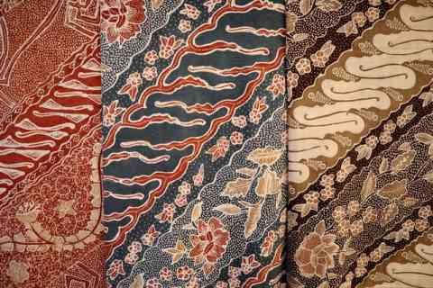 Indonesian Batik Being World Heritage